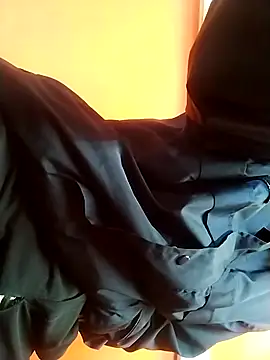 Snapshot of odelobato chatting on 02.15.25 odelobato online show from 02.15.25