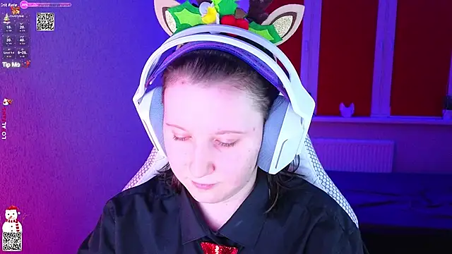 mon lola online show from 12.17.25