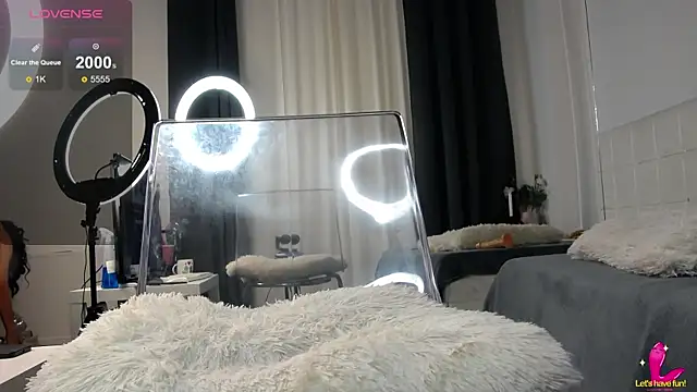 Snapshot of MyaBlack chatting on 01.26.25 MyaBlack online show from 01.26.25
