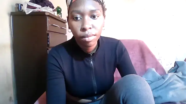 Hotdaily04 online show from 09.21.25