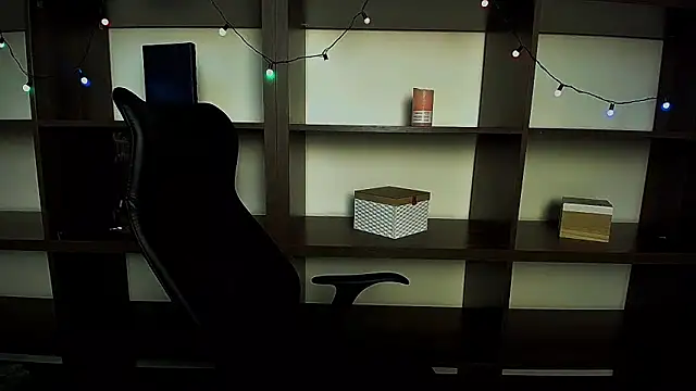 Lexi Jous online show from 02.10.25