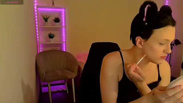 DianaRadrigo online show from 01.22.25