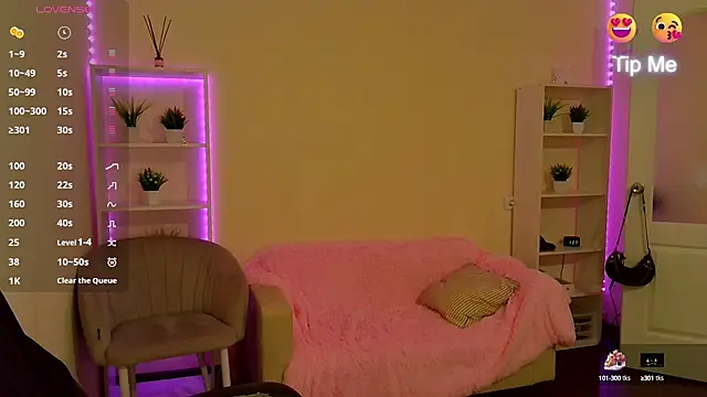 DianaRadrigo online show from 01.23.25