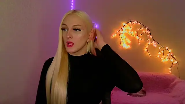 DianaRadrigo online show from 10.30.25