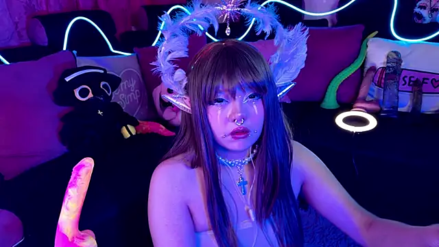 LaytonBox online show from 09.21.25