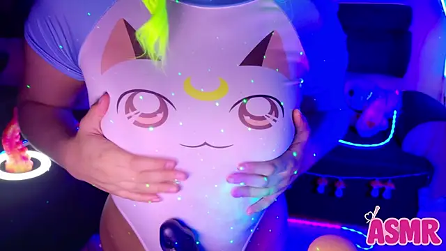 LaytonBox online show from 10.30.25