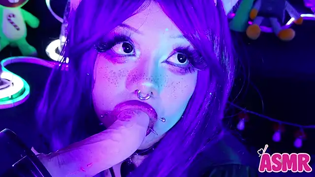 LaytonBox online show from 11.22.25