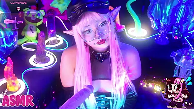 LaytonBox online show from 03.09.26