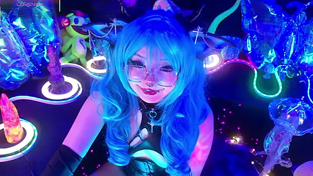 LaytonBox online show from 03.14.26