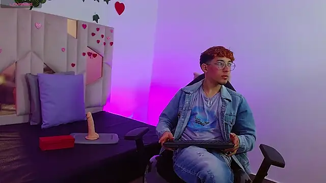 Axel tay online show from 02.27.25