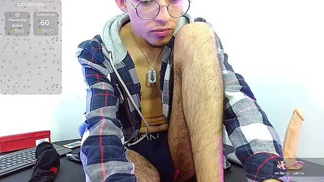 Axel tay online show from 03.07.25