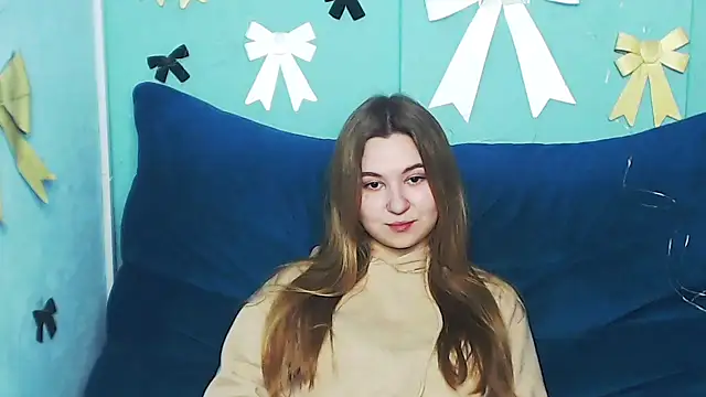 Snapshot of MaryKler chatting on 01.13.25 MaryKler online show from 01.13.25