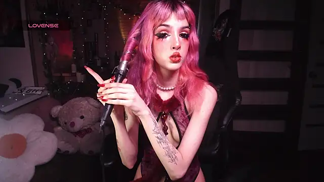 Ink  pleasure online show from 03.06.26