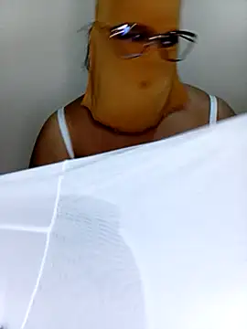 Samara-Bella online show from 02.14.25