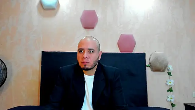 jacob lewitt online show from 01.11.25