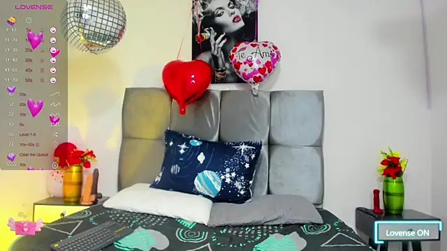 Snapshot of marilyn_starx chatting on 03.18.25 marilyn starx online show from 03.18.25