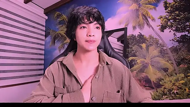 AllanYong18 online show from 02.14.25