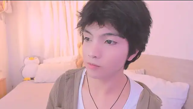 AllanYong18 online show from 02.12.26