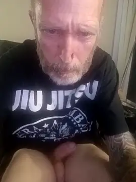 filthymind619 online show from 10.11.25