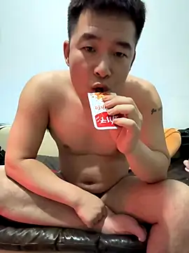 zxb757369 online show from 10.16.25