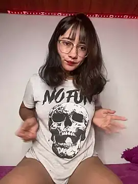 Catmila- online show from 01.22.25