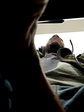 Snapshot of MrDaddyBbSnake chatting on 02.20.25 MrDaddyBbSnake online show from 02.20.25