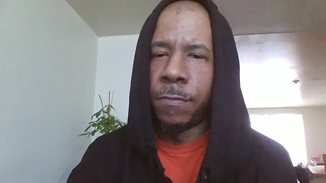 Snapshot of MrDaddyBbSnake chatting on 09.13.25 MrDaddyBbSnake online show from 09.13.25