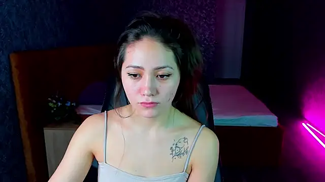 Bellalovesss online show from 01.17.25