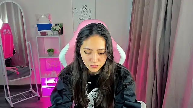 Bellalovesss online show from 01.18.25