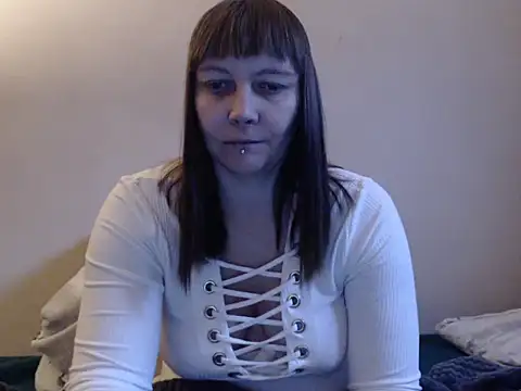 YviEngel87 online show from 01.23.25