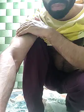 TOPMOON001 online show from 10.05.25