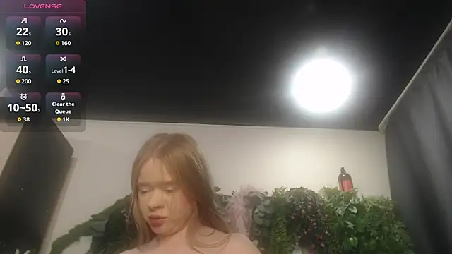 Snapshot of scyrim2 chatting on 10.10.25 scyrim2 online show from 10.10.25