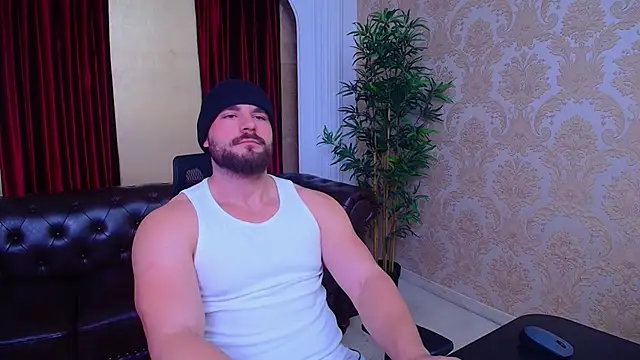 AdamJamesonn online show from 10.04.25