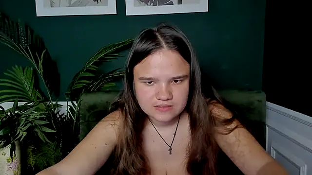 AdeleCruz online show from 05.18.26