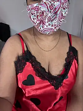 ArathyNambyarMallu online show from 04.01.26