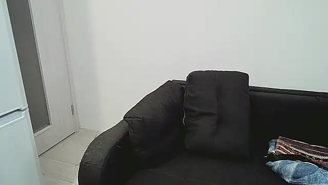 Snapshot of viamen chatting on 02.15.26 viamen online show from 02.15.26