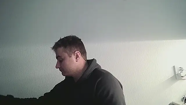 Snapshot of viamen chatting on 02.28.26 viamen online show from 02.28.26