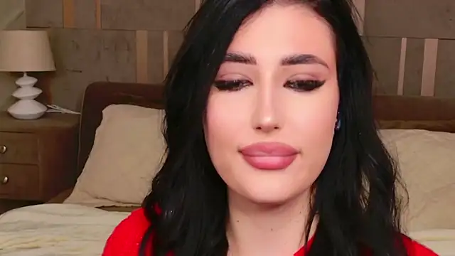 EmmaLawrens online show from 09.11.25