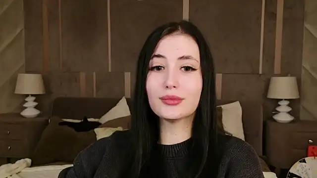 EmmaLawrens online show from 10.04.25