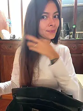 Aleska Miami online show from 03.25.26