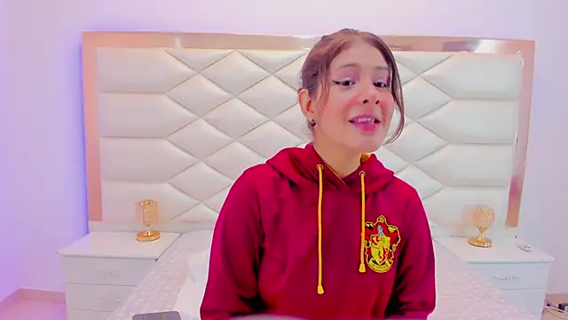 MiaQueen021 online show from 01.25.25