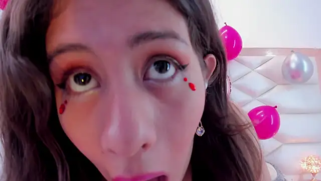 MiaQueen021 online show from 03.21.25