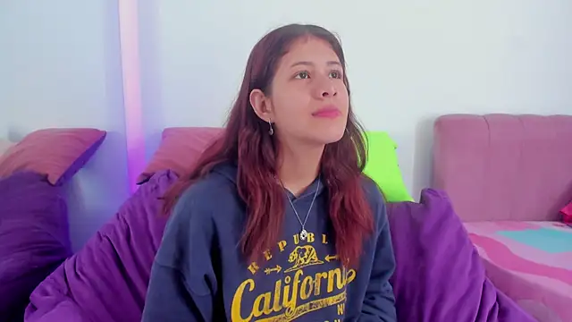 MiaQueen021 online show from 09.23.25