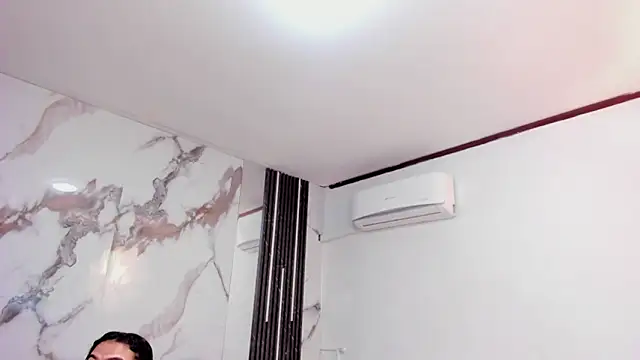 Kim Lennon online show from 09.30.25