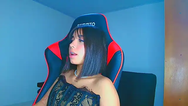 Snapshot of Rousse_violett chatting on 11.09.25 Rousse violett online show from 11.09.25