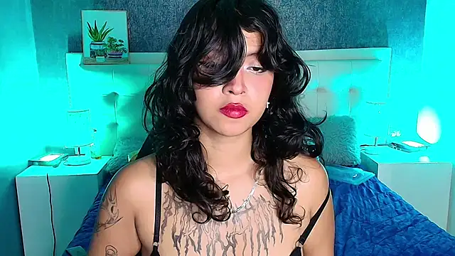 Snapshot of gabriela_cortez chatting on 02.26.25 gabriela cortez online show from 02.26.25