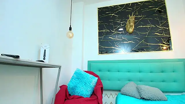 gabriela cortez online show from 10.13.25