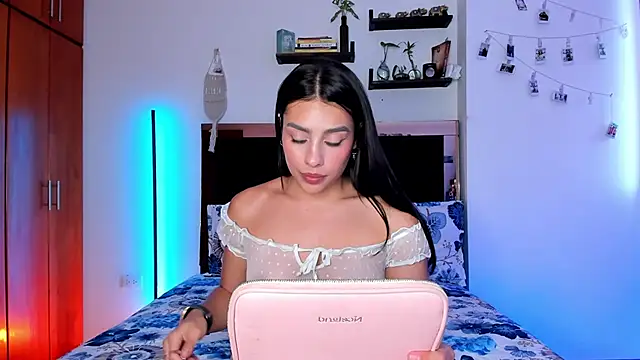 Carorosse online show from 03.19.25