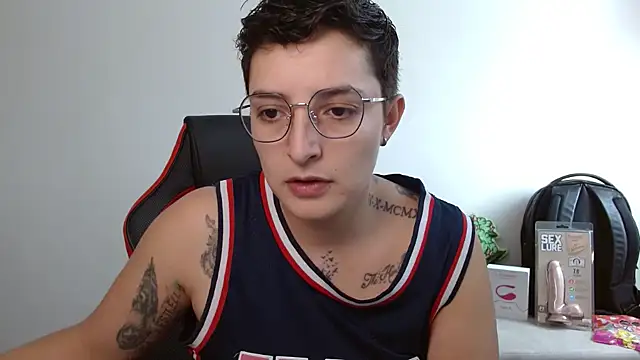 alex parker07 online show from 10.19.25