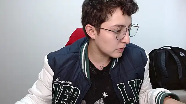 alex parker07 online show from 10.27.25